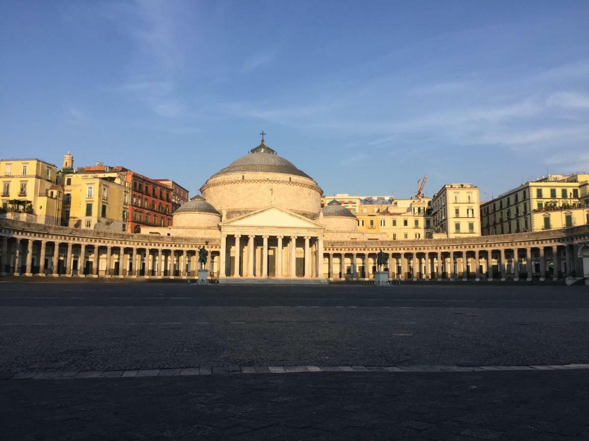 Appartamento Casa Maria Carmela Napoli Esterno foto